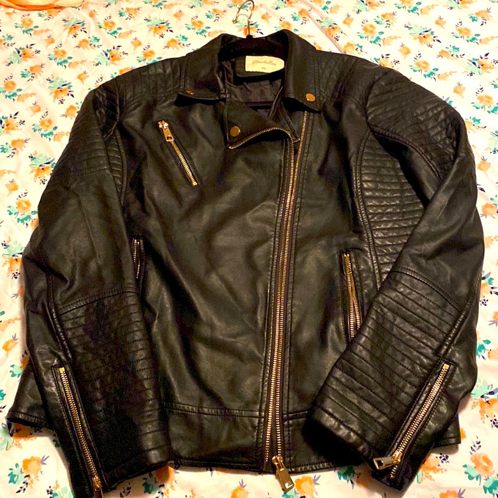 Women’s Faux Leather Jacket
